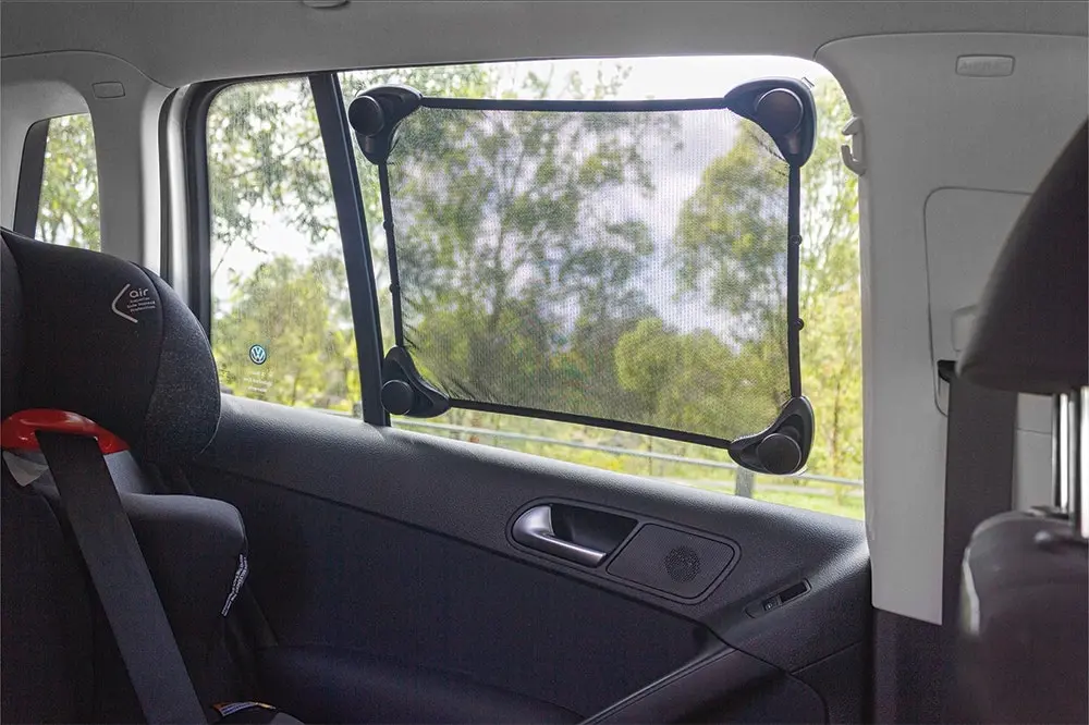 Mothers Choice Pushlock stretch window shade