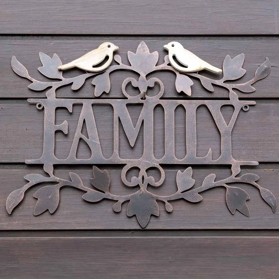 Willow & Silk Metal 50cm 'Family' Lovebirds/Fleur Plaque Sign Wall Art