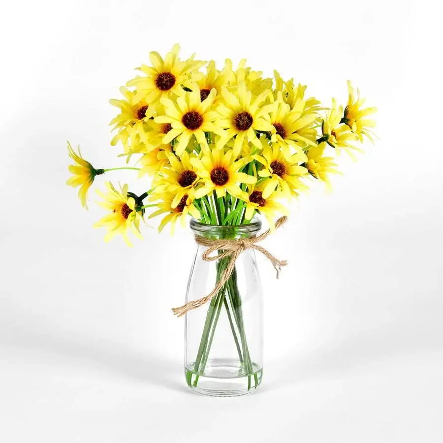 Willow & Silk Artificial 25cm Yellow Chrysanthemum w/ Glass Vase Pot