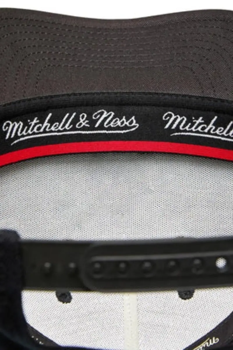 Mitchell & Ness | Mens Nba Red Line Snapback Miami Heat (Black)