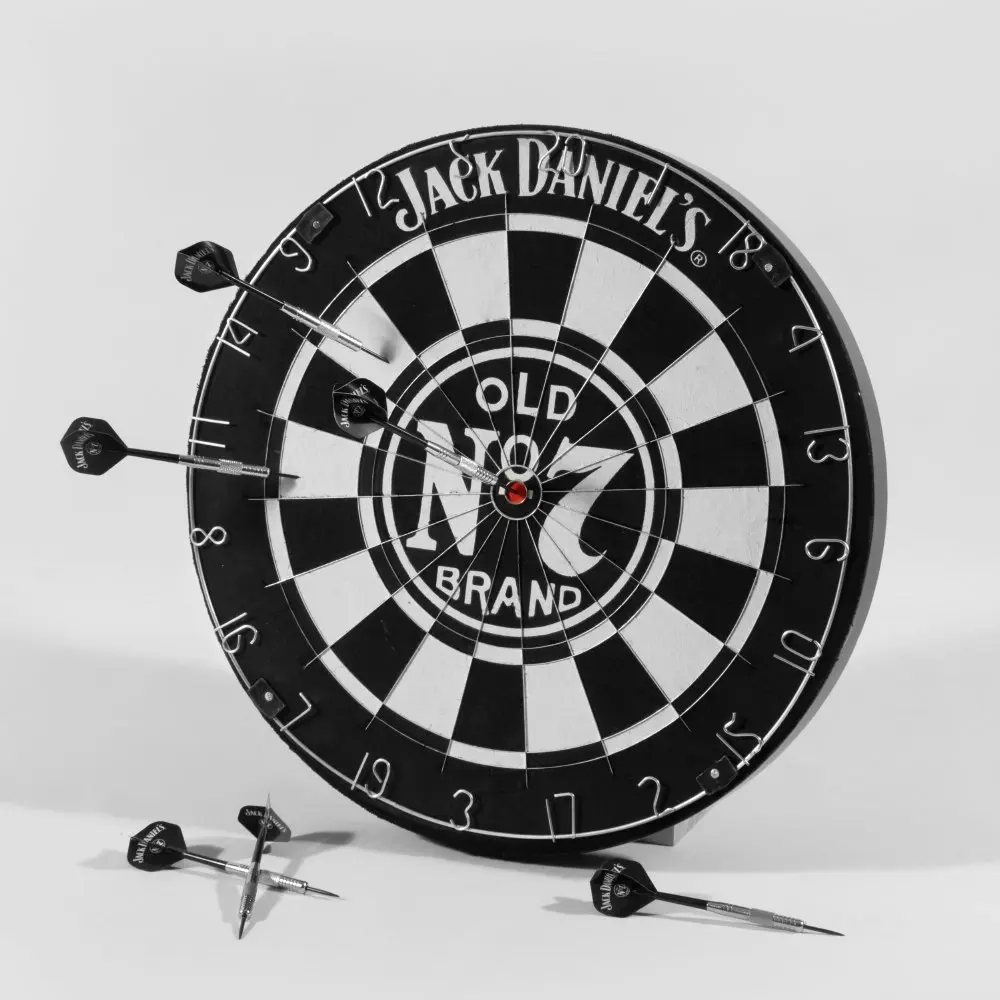 Jack Daniel's Dartboard With 6 Darts