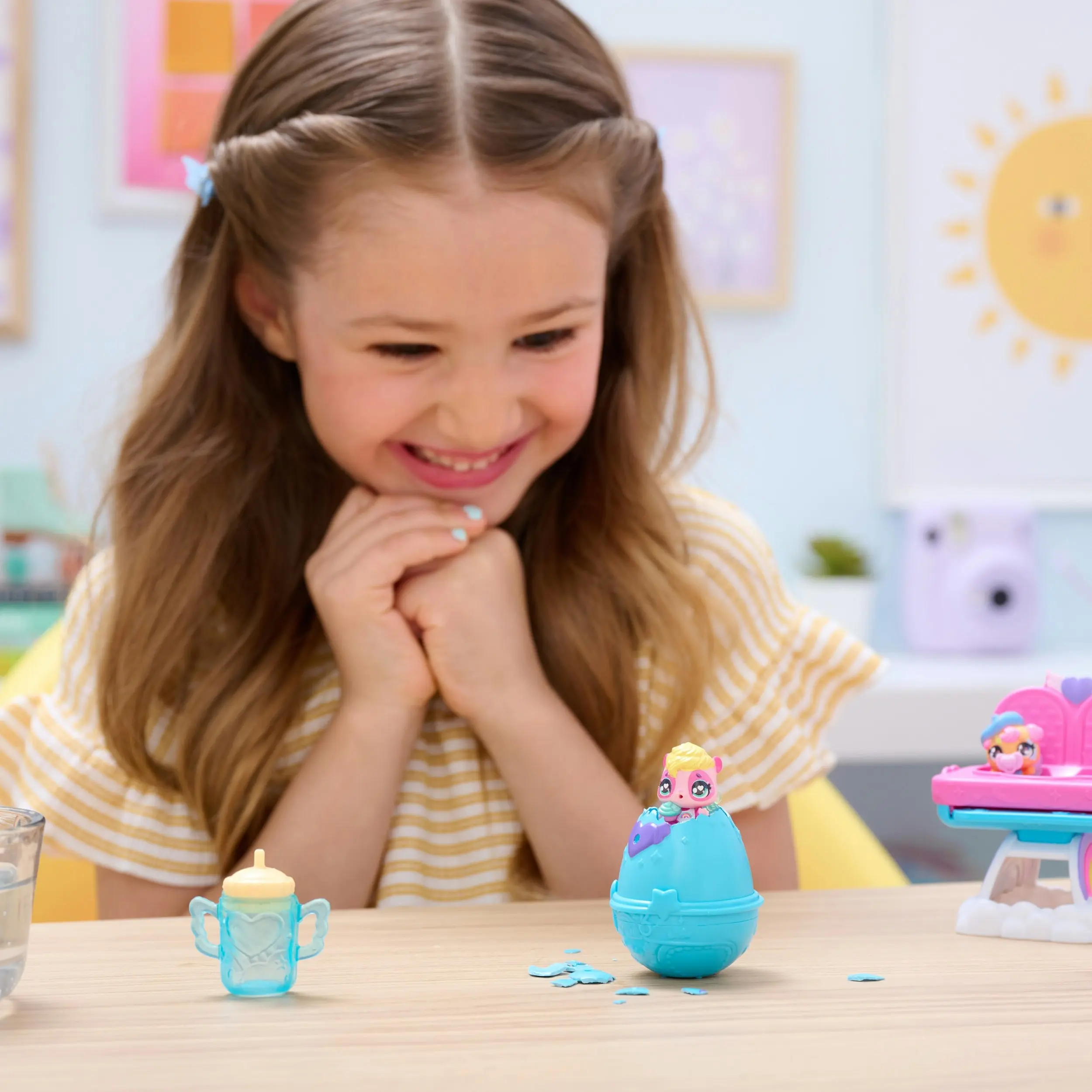 Hatchimals Alive! Hungry Hatchimals Nursery Pack