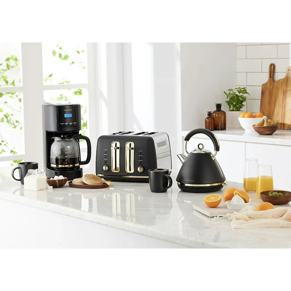 Morphy Richards Ascend 1.5L Electric Pyramid Kettle/Boiler 2200W Soft Gold/Black