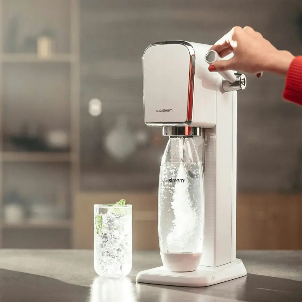 SodaStream Art Sparkling Fizzy Water/Soda Drink Maker White 60L w/1L Bottle