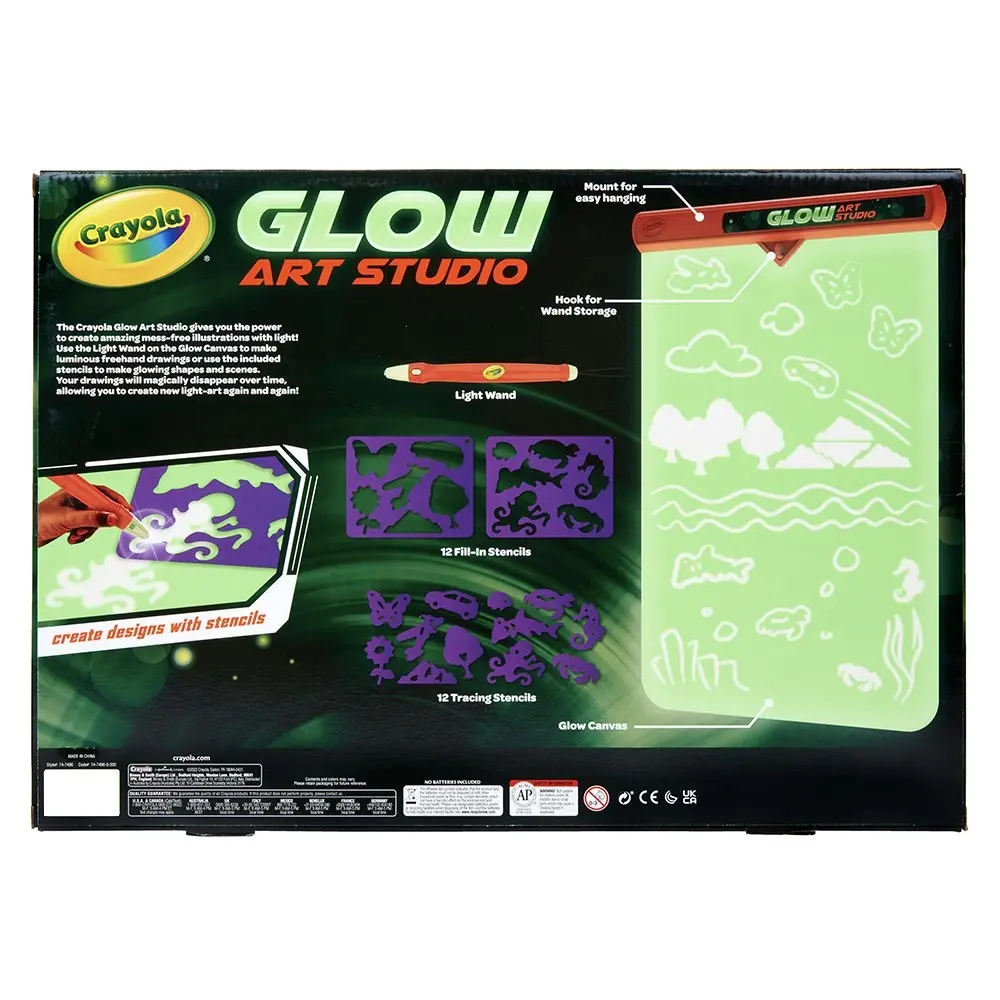 Crayola Kids/Childrens Creative Reusable Glow In The Dark Draw Art Studio 96m+