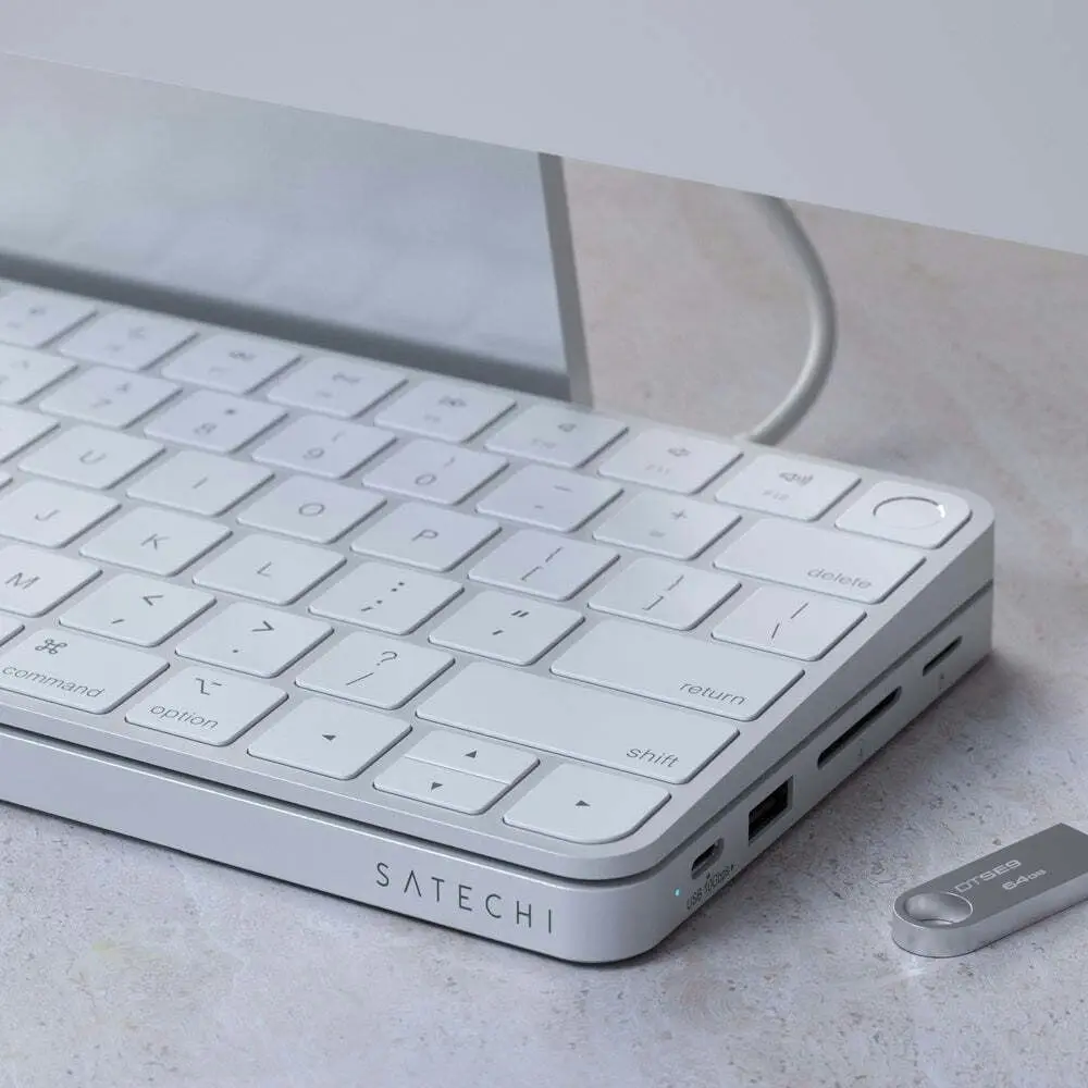 Satechi 34cm Slim USB-C to USB-A/Micro SD Dock Enclosure For 24" iMac Silver