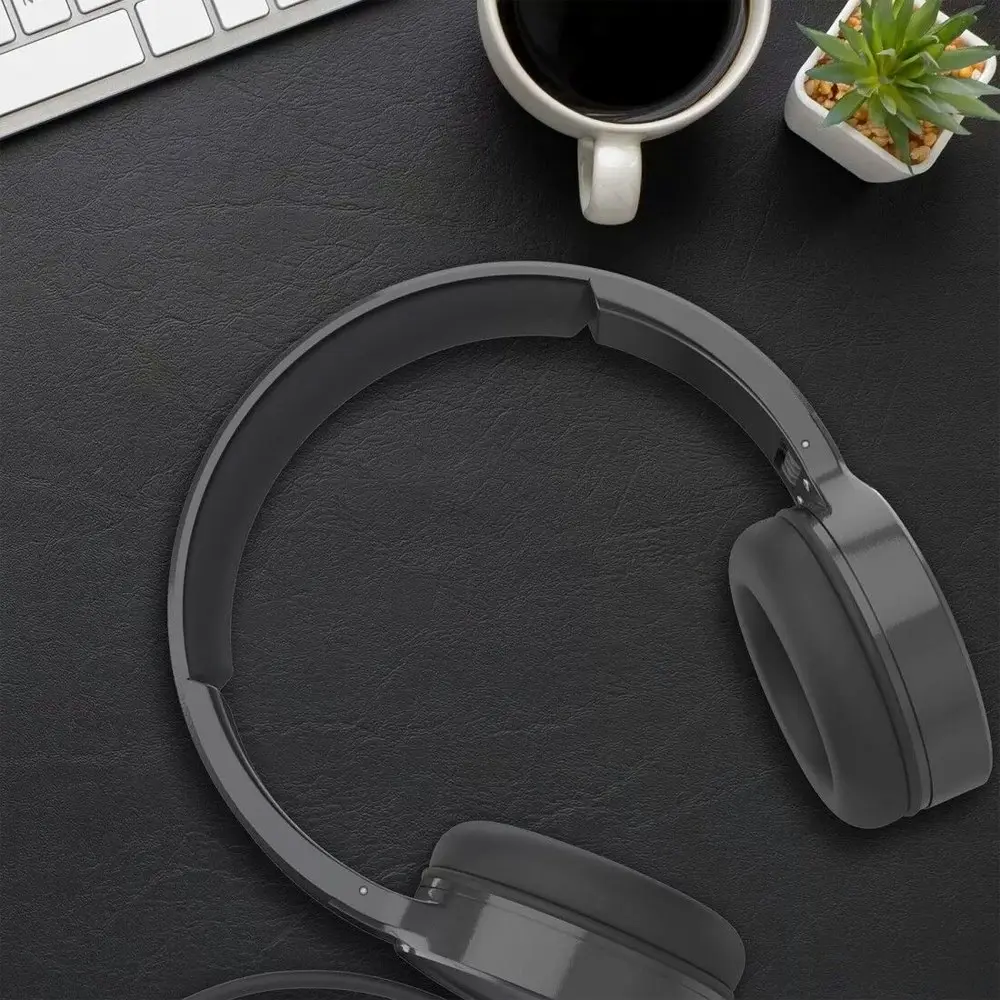 Laser Wired Foldable Headphones With 40mm Drivers/3.5mm Audio Jack Connection BL