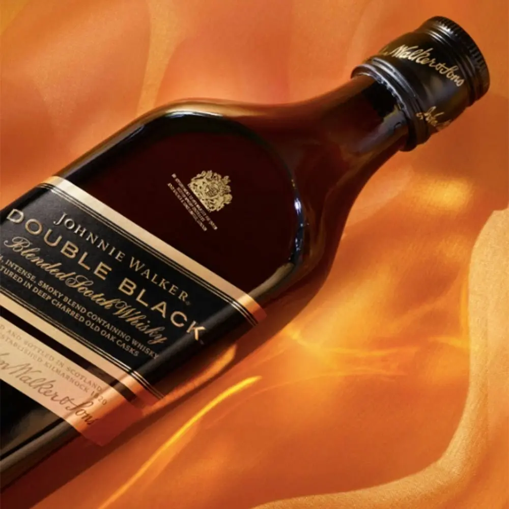 Johnnie Walker Double Black Blended Scotch Whisky (700mL)