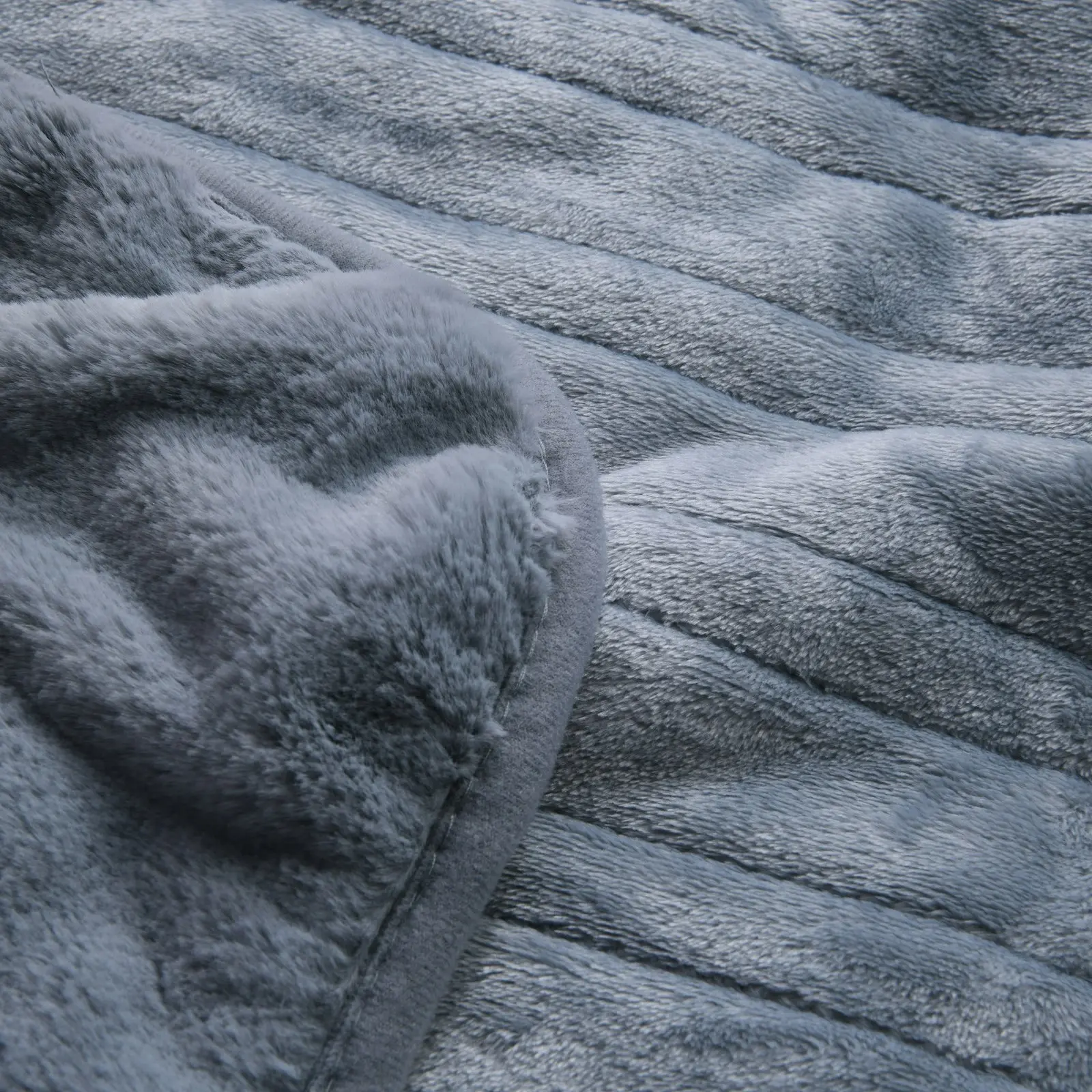 Dreamaker Faux Mink Heated Throw Blue Grey 160x120cm