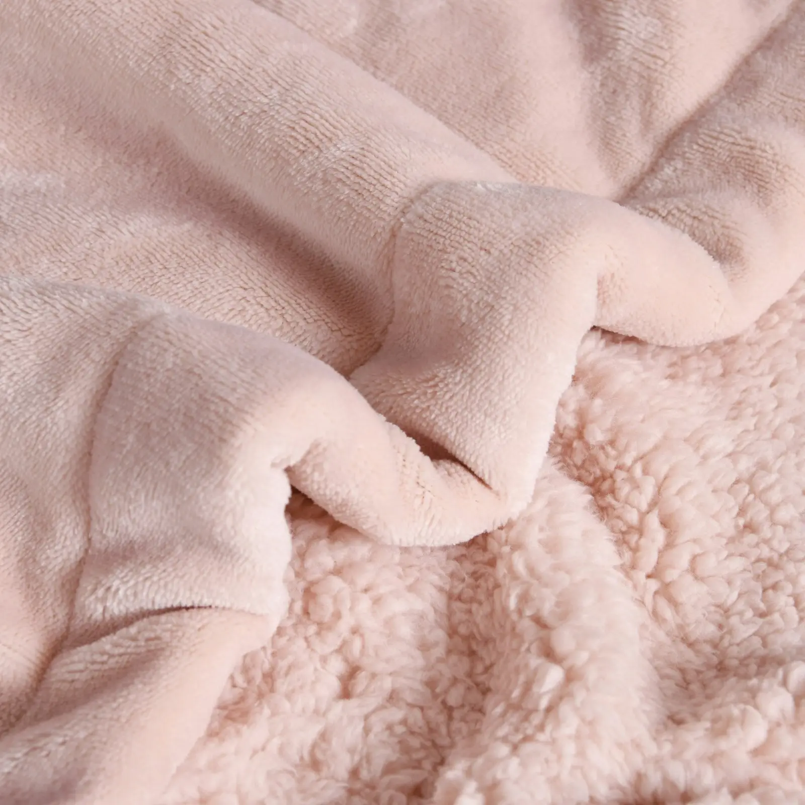 Serene Hudson Fleece and Sherpa Reverse Blanket Blush Double/Queen Bed