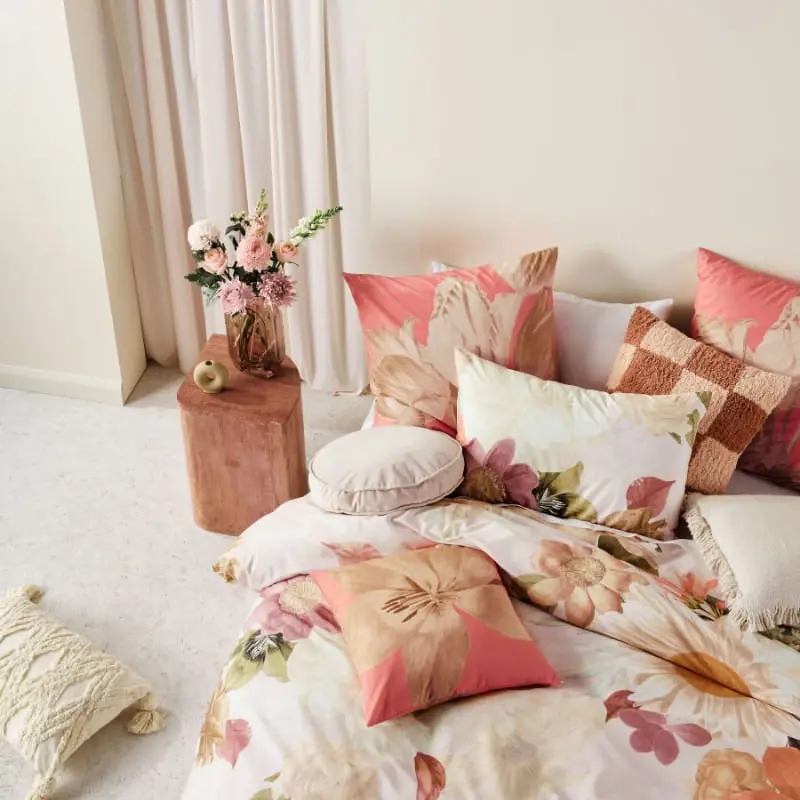 Linen House Amorina Pink Quilt Cover Set