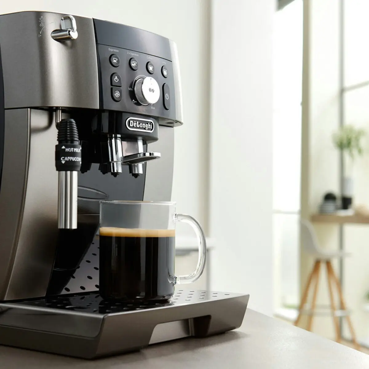 De'Longhi Magnifica S Smart Automatic Coffee Machine