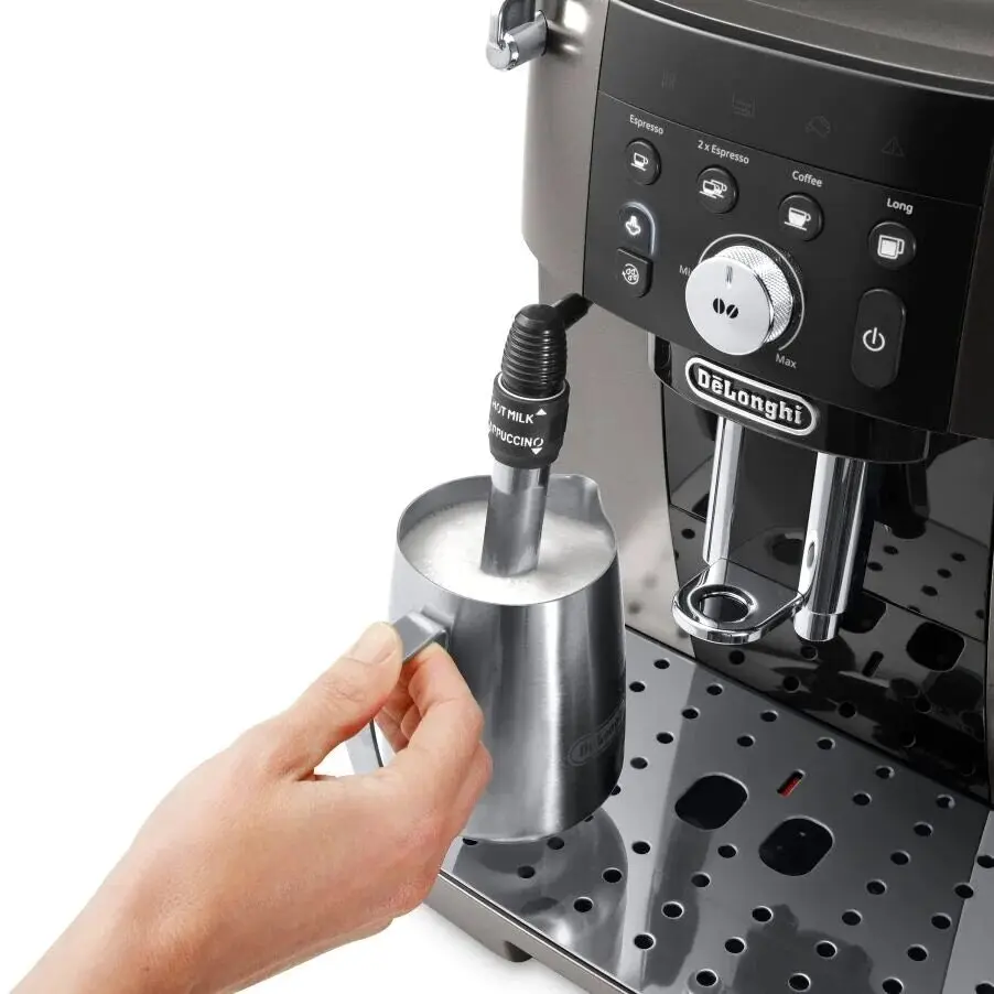 De'Longhi Magnifica S Smart Automatic Coffee Machine