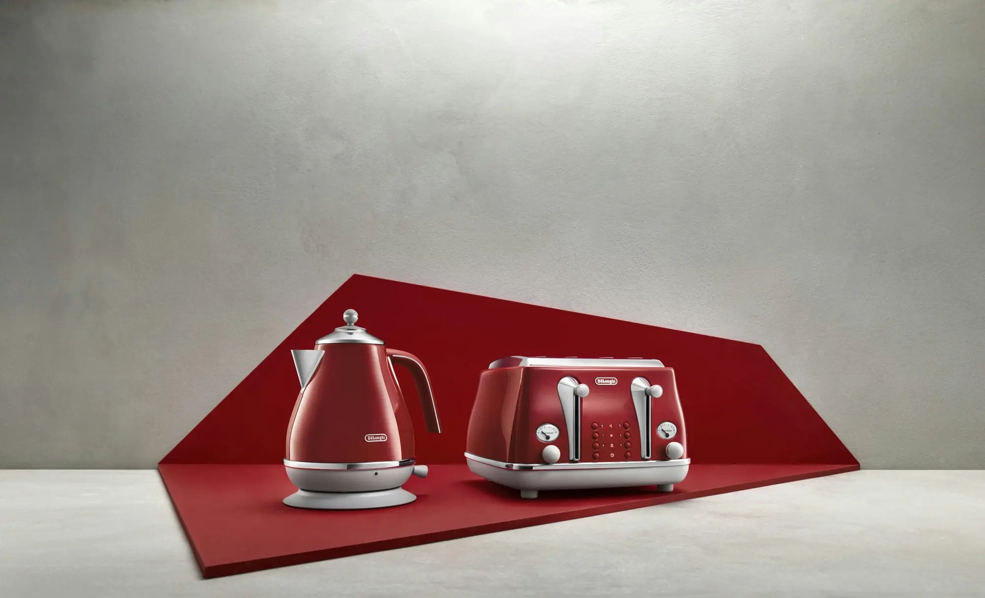 De'Longhi Icona Capitals Two Slice Toaster Tokyo Red