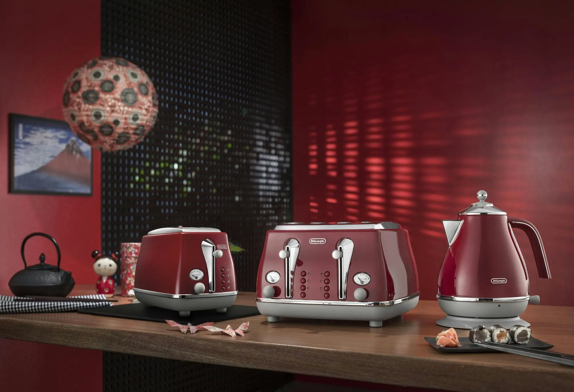 De'Longhi Icona Capitals Two Slice Toaster Tokyo Red