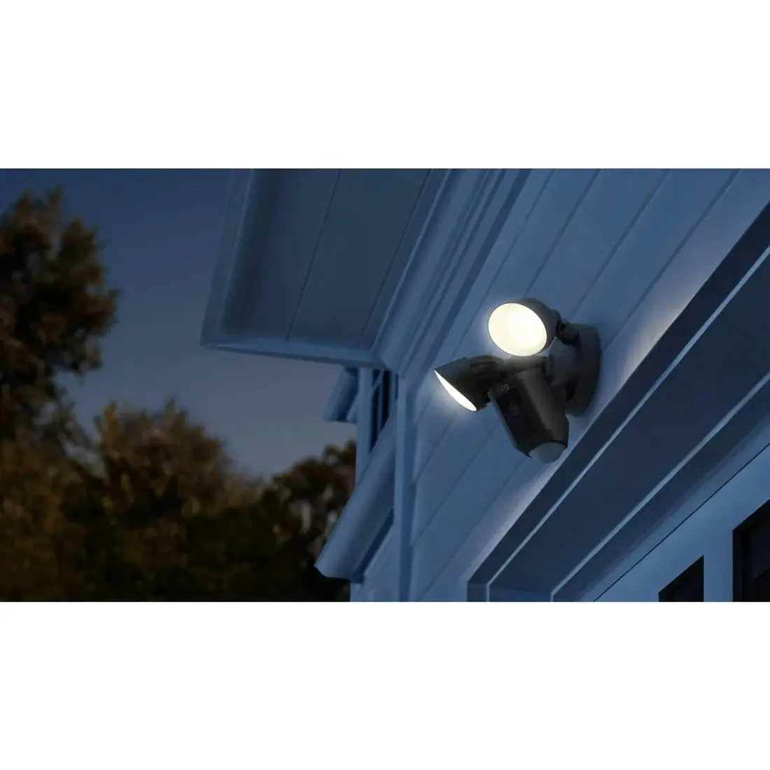 Ring Floodlight Cam Wired Plus - Black