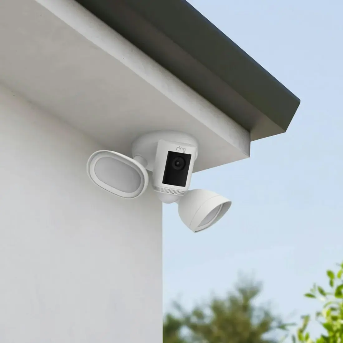 Ring Floodlight Cam Wired Pro with 3D Motion Detection - White