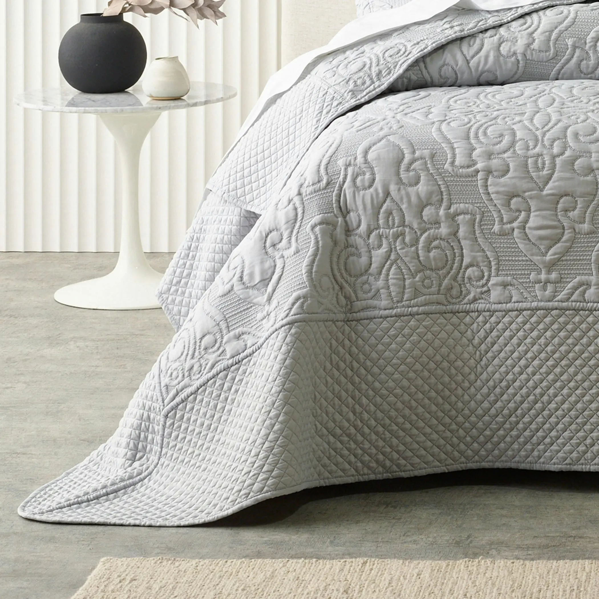 Bianca Bedding Laurent Silver Polyester Bedspread Set