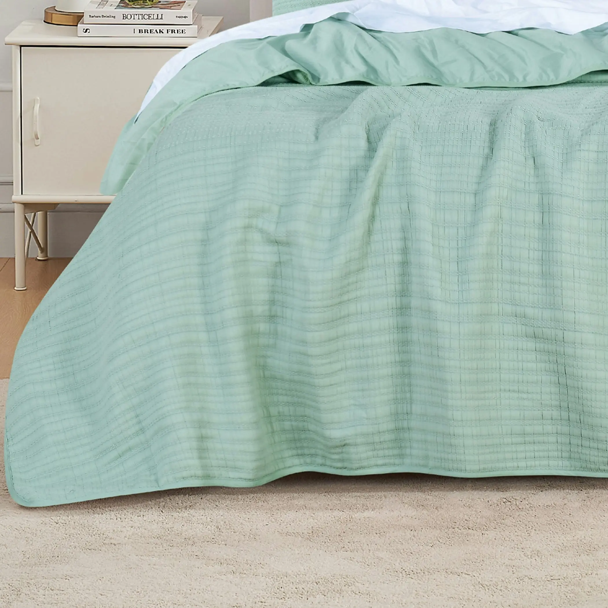 Bianca Bedding Cressida Sage Cotton Polyester Coverlet Set