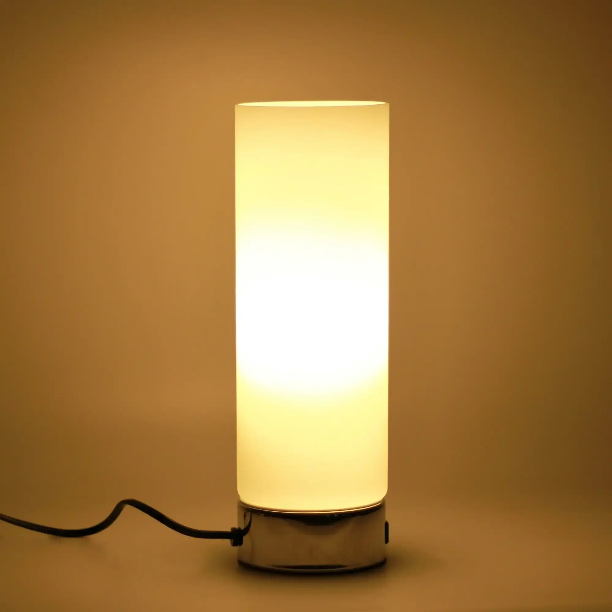 Julie Cylinder Touch Lamp with USB Port