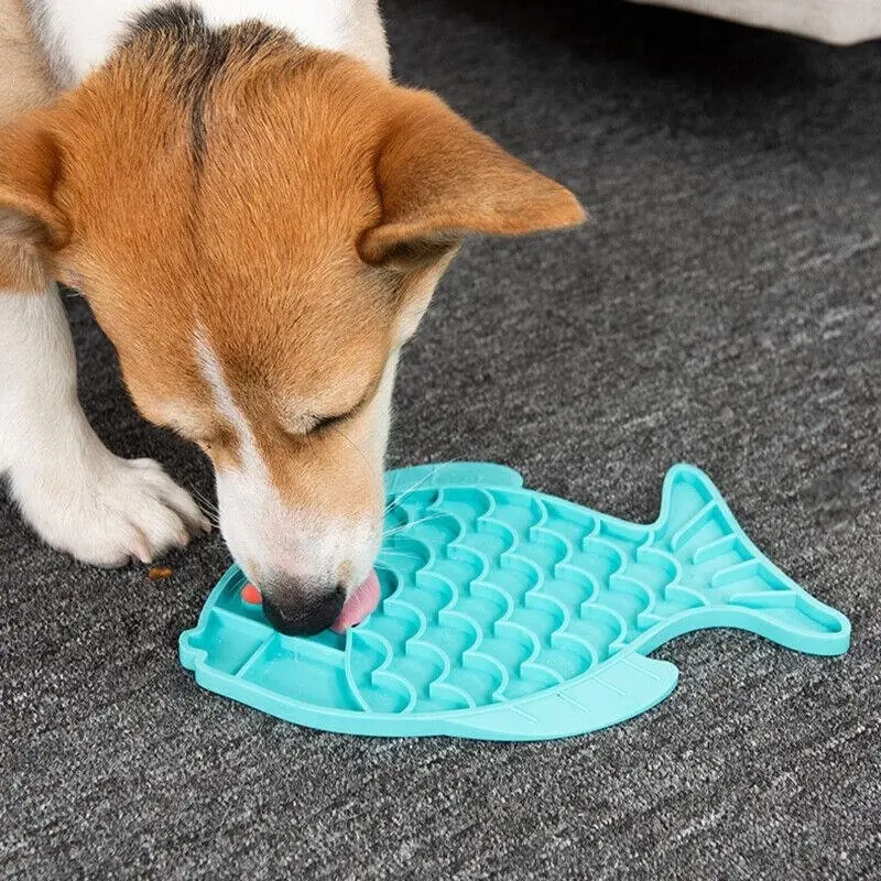 Dog Bath Lick Pad Mat Pet Shower Grooming Slow Feeder Dog Suction Training