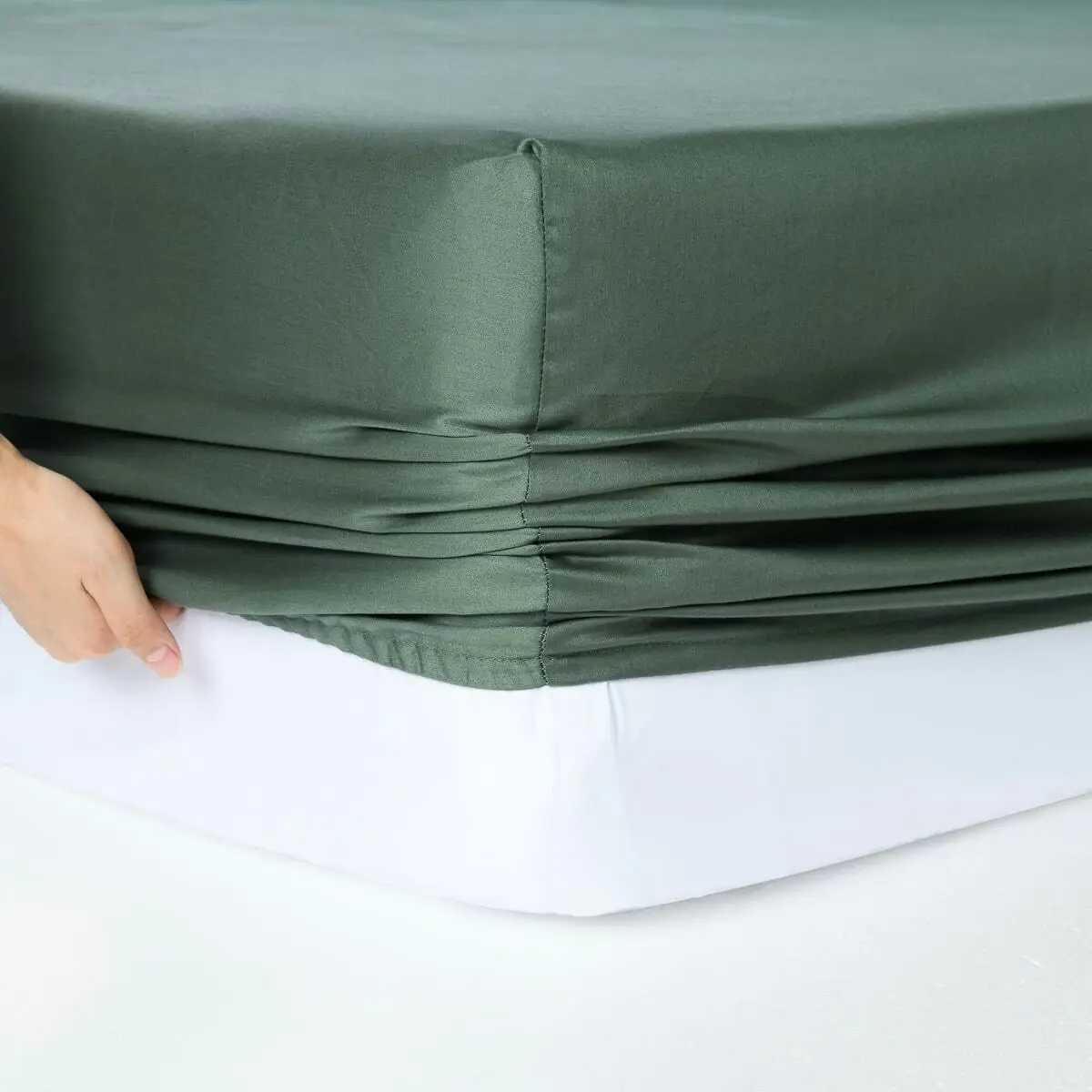 400 Thread Count Fitted sheet Queen Bed Extra Depth Forest Green