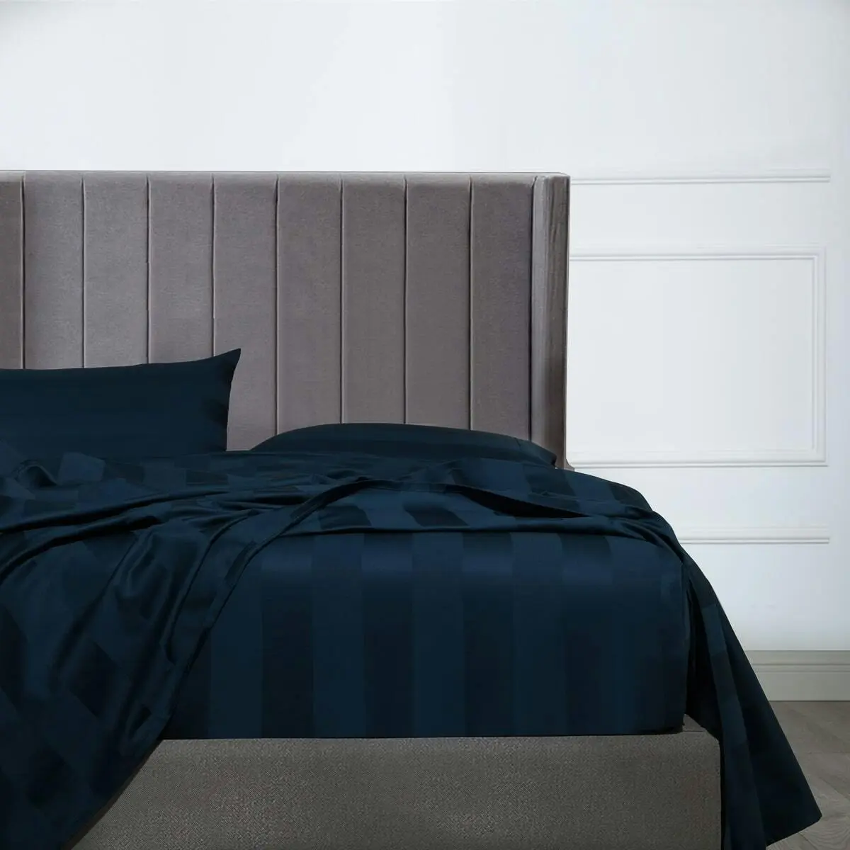 Bespoke 1200TC Sheet Set Navy Queen Bed