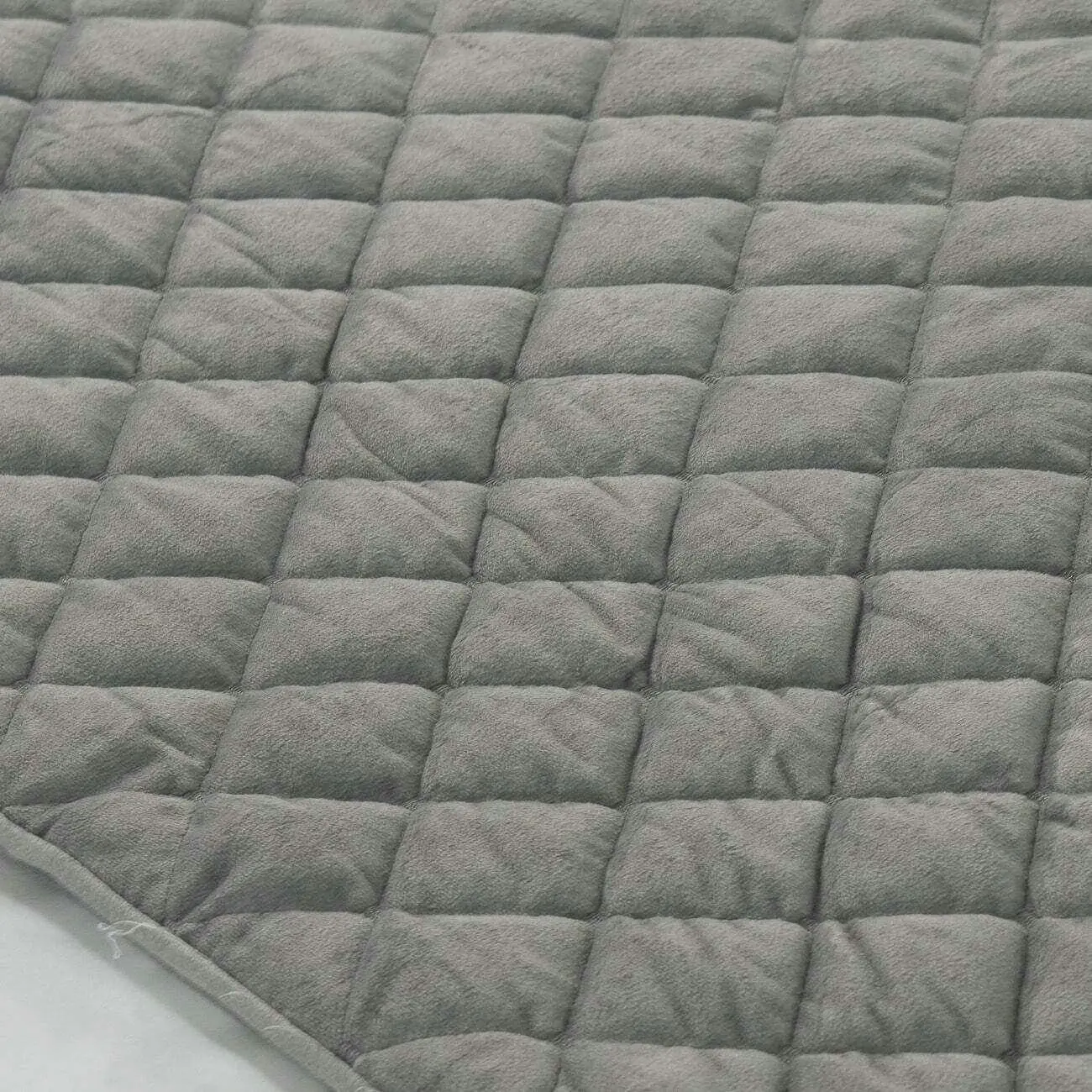 Gregory Quilted Bedrunner - Silver