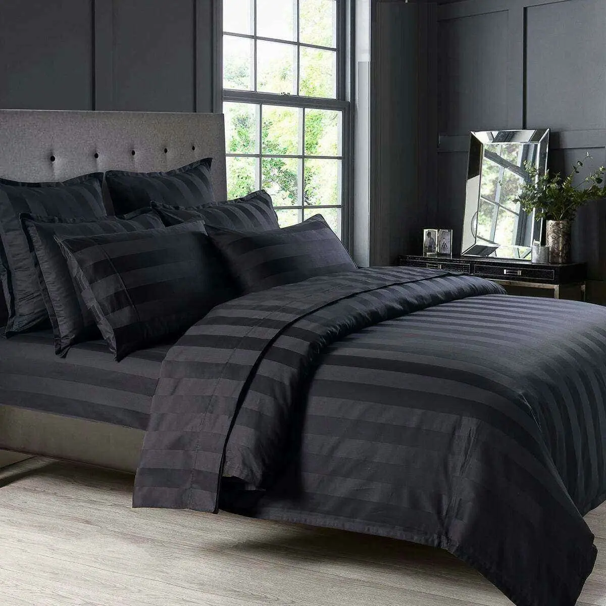 Bespoke 1200TC Sheet Set Black Queen Bed