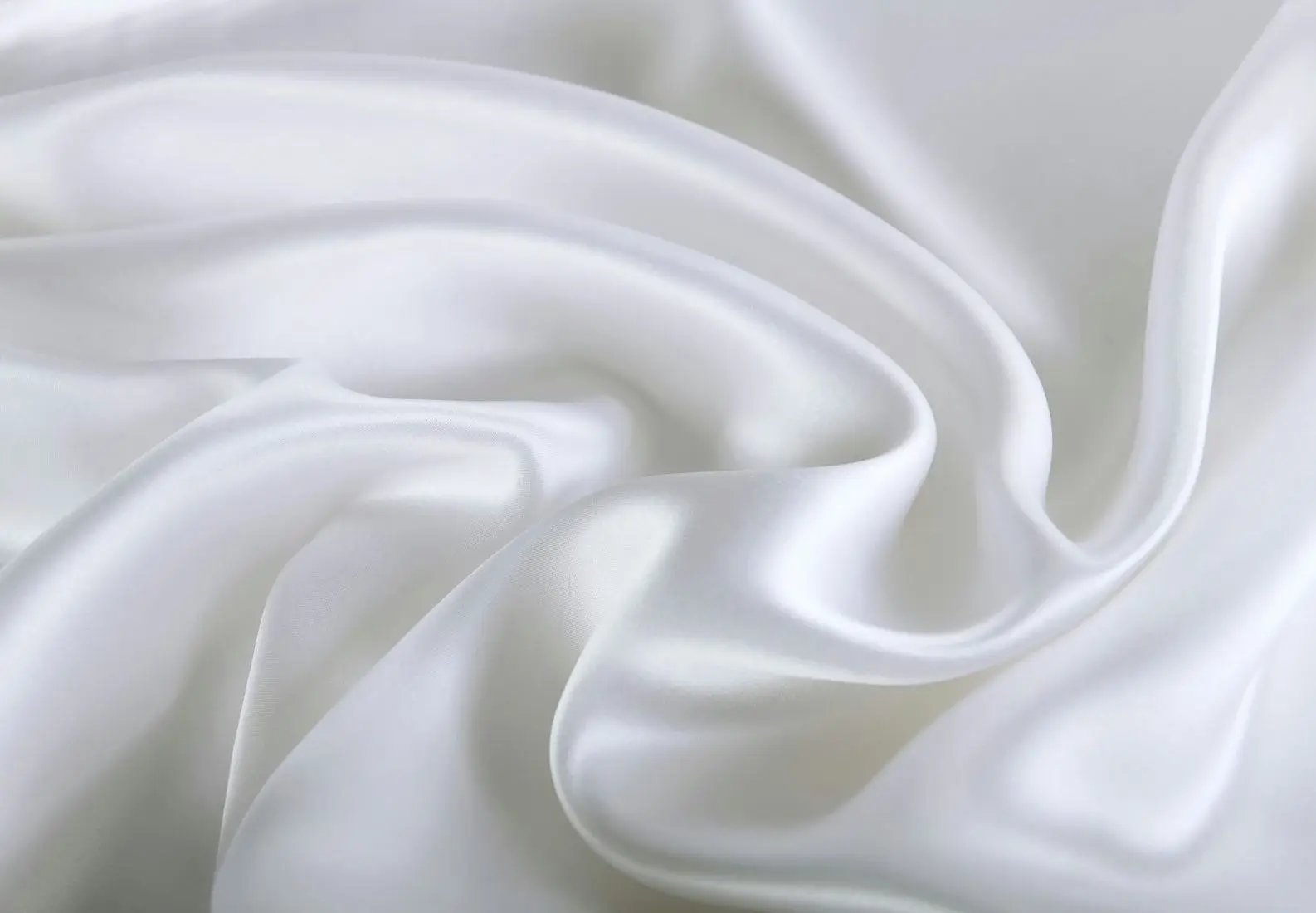 Silk Pillowcase White