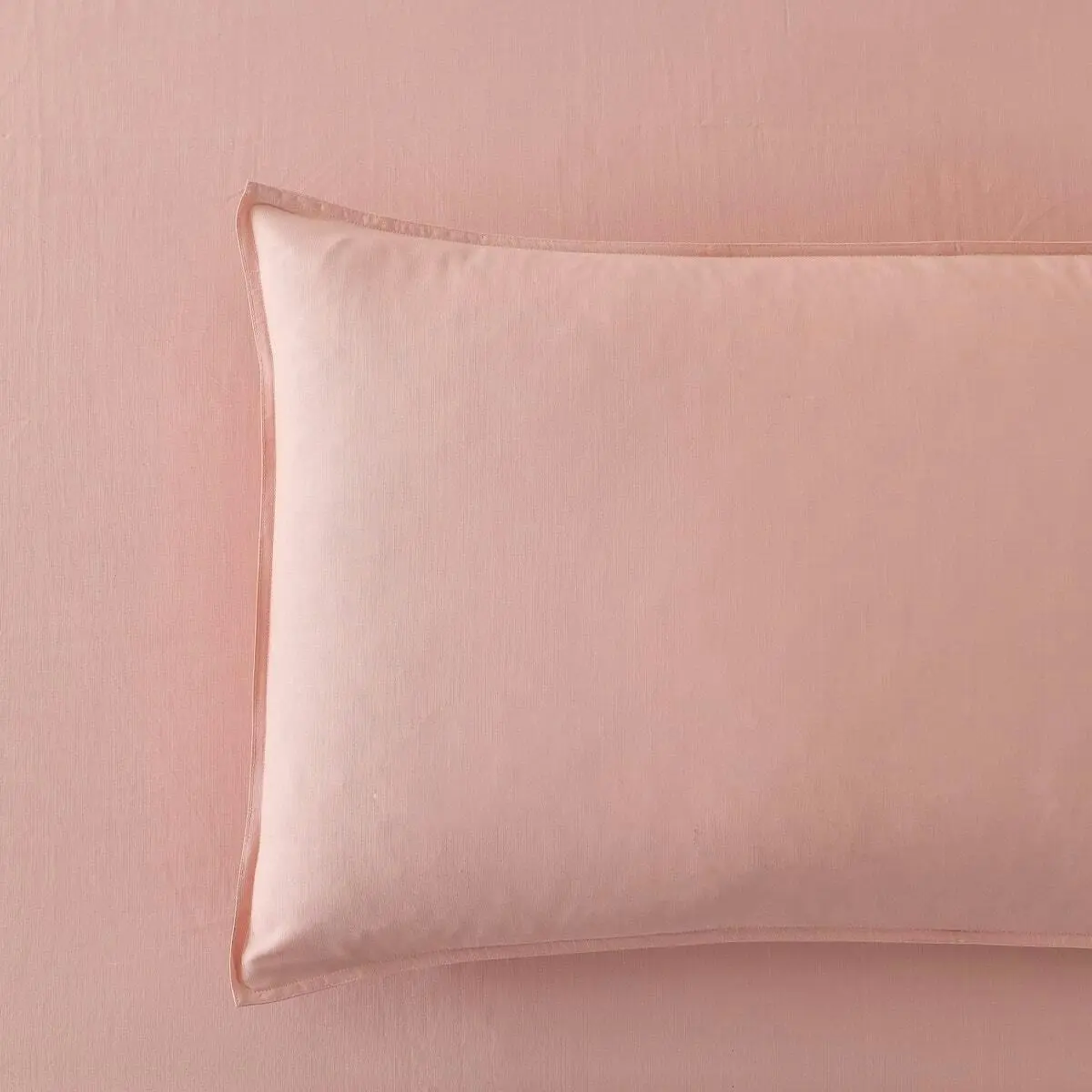 Bamboo Linen Fitted Sheet Pink