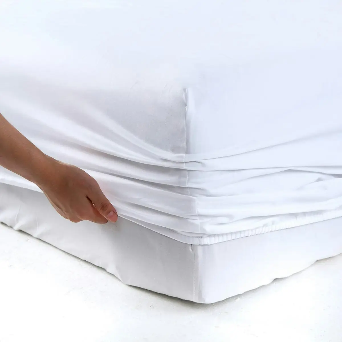 400 Thread Count Fitted Sheet White