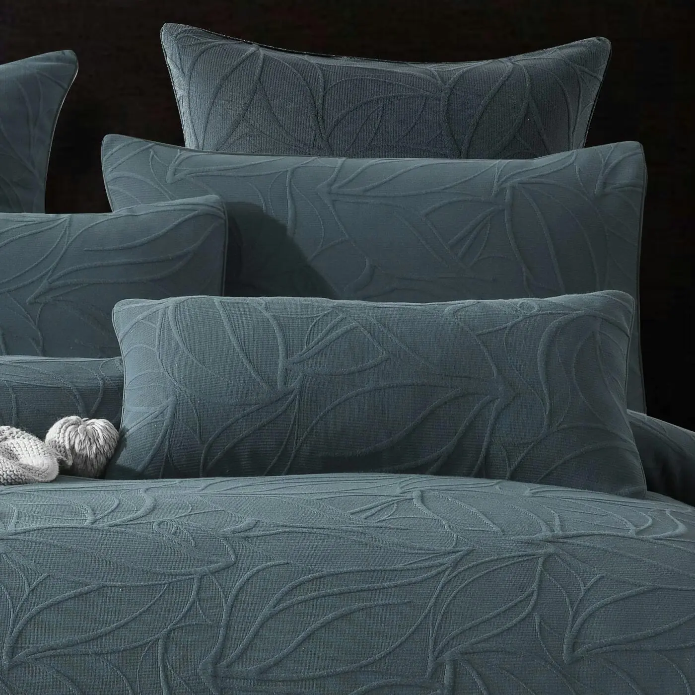 Barlyn Dark Slate Quilt Cover Set