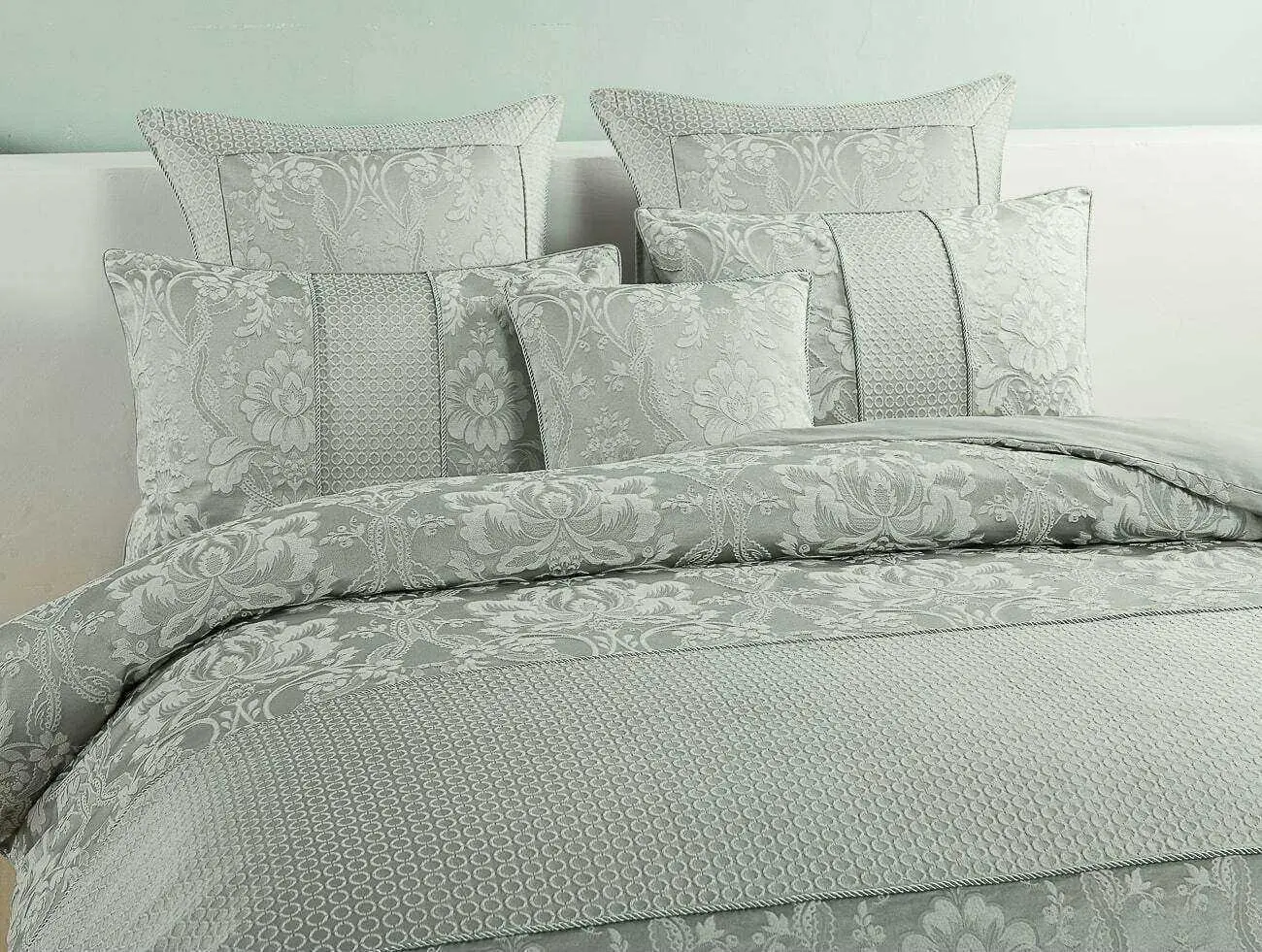 Gianna Grey Quilt Cover Set