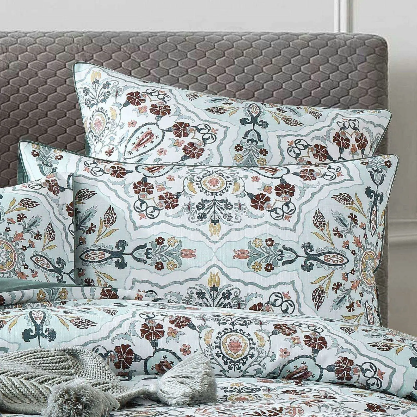 Arches Quilt Cover Set