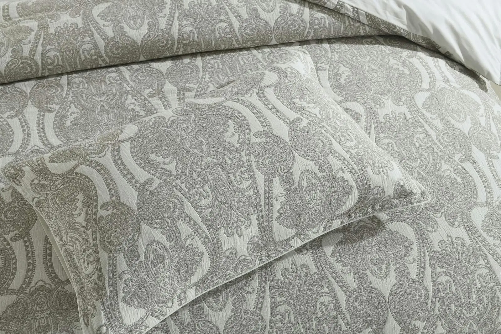 Genevieve Quilt Cover Set