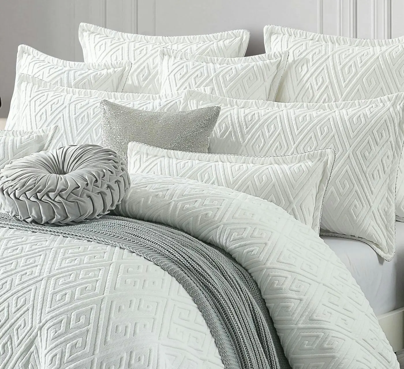 Amalfi White Quilt Cover Set