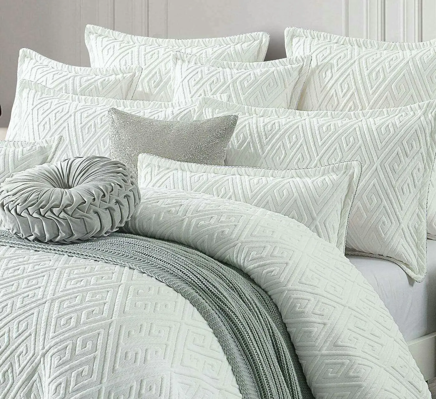 Amalfi White Quilt Cover Set