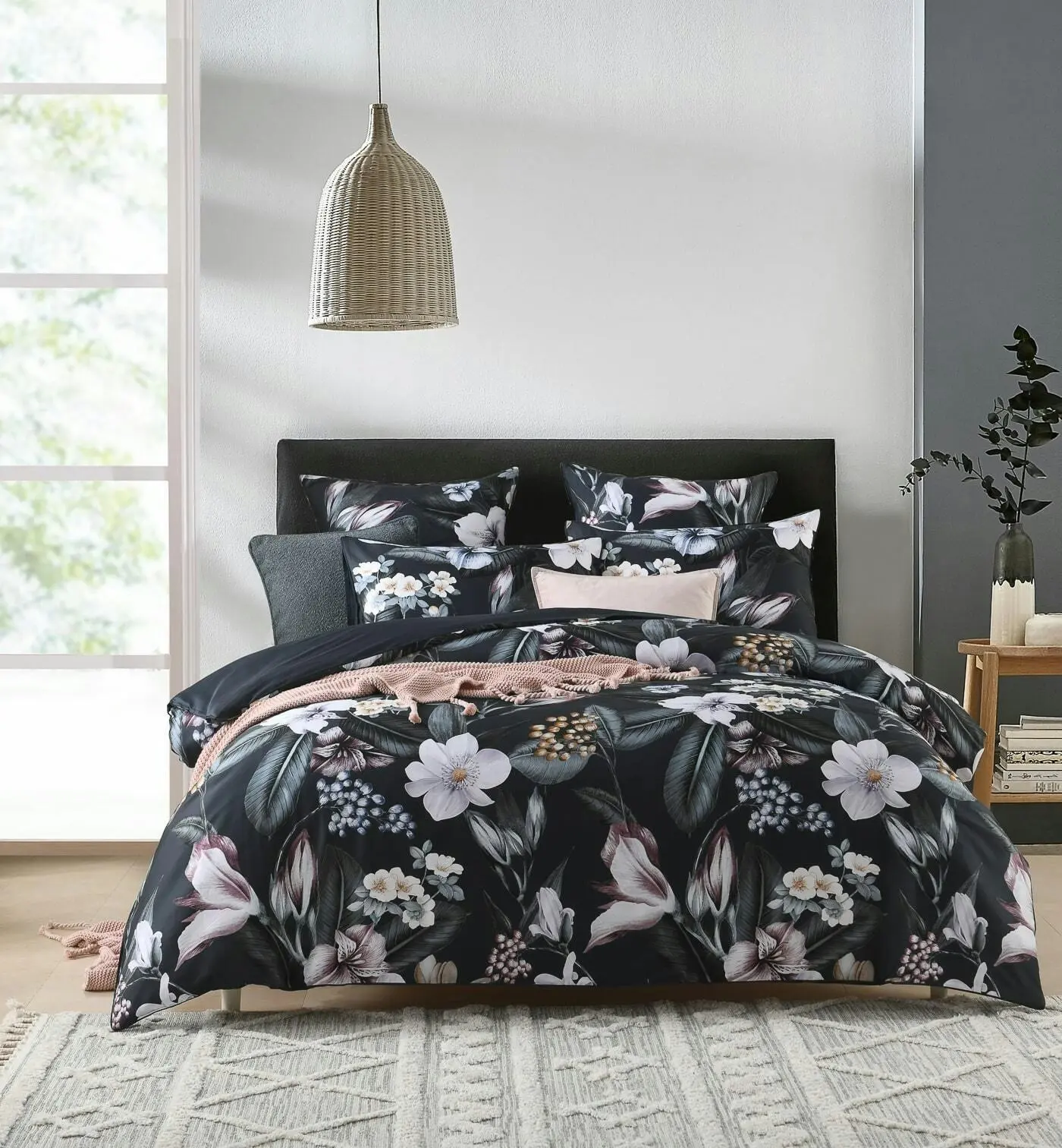 Dakota Black Quilt Cover Set