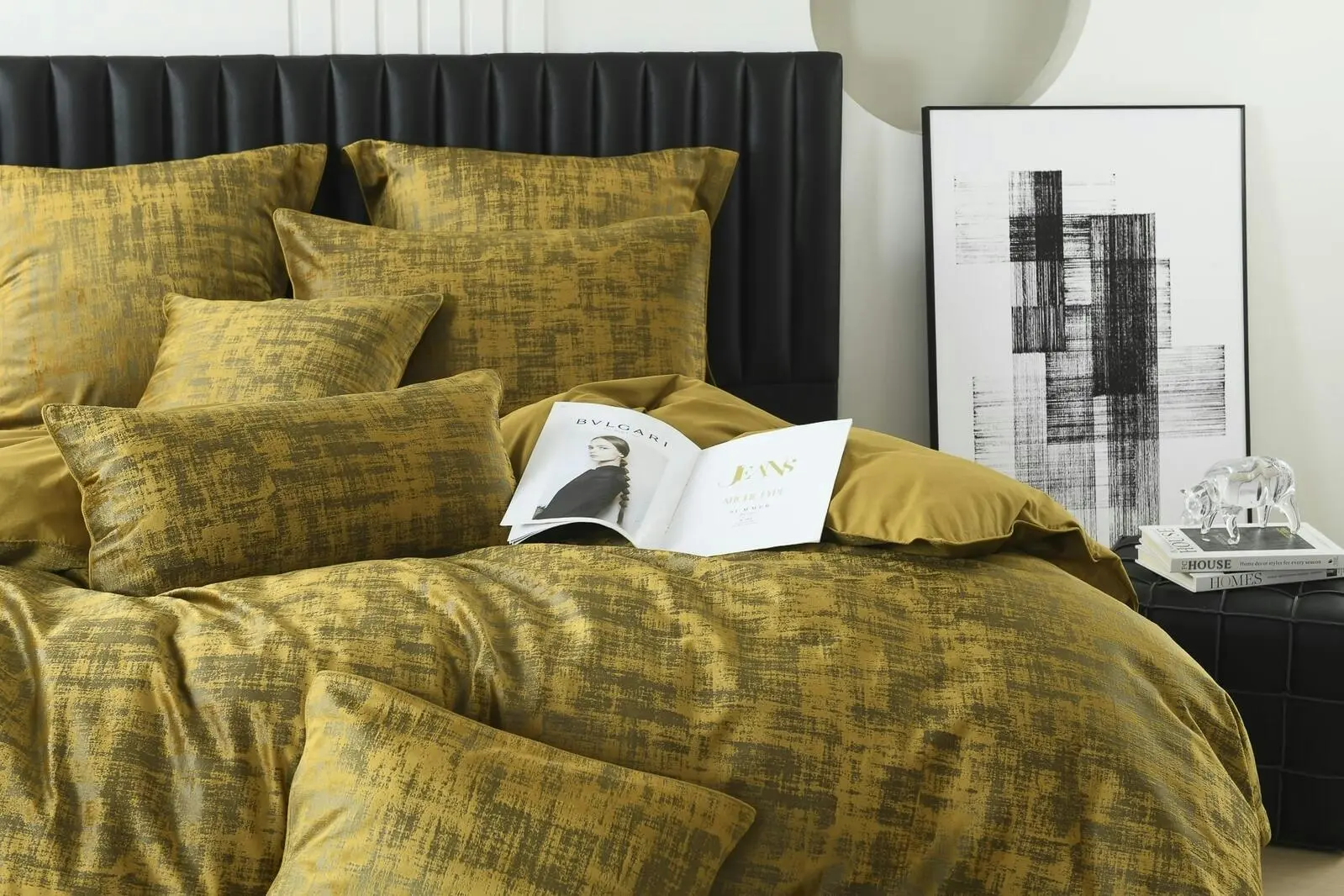 Boston Mustard Velvet Quilt Cover Set