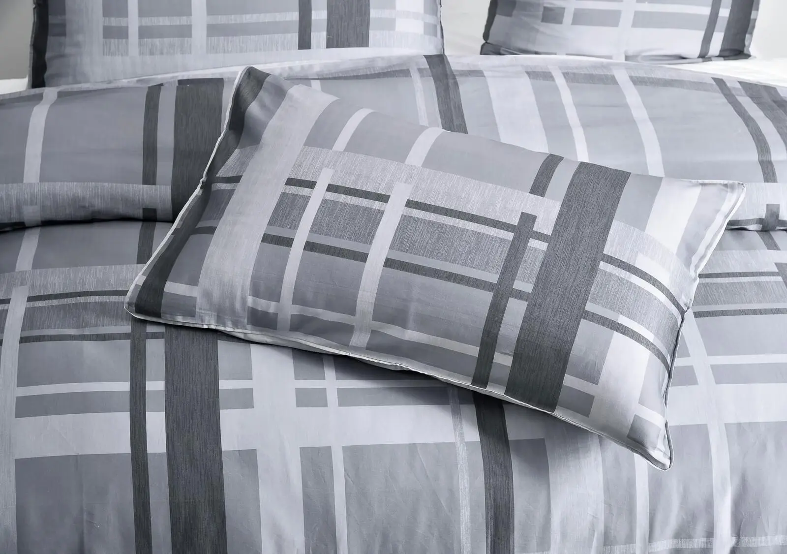 Clarke Grey Quilt Cover Set