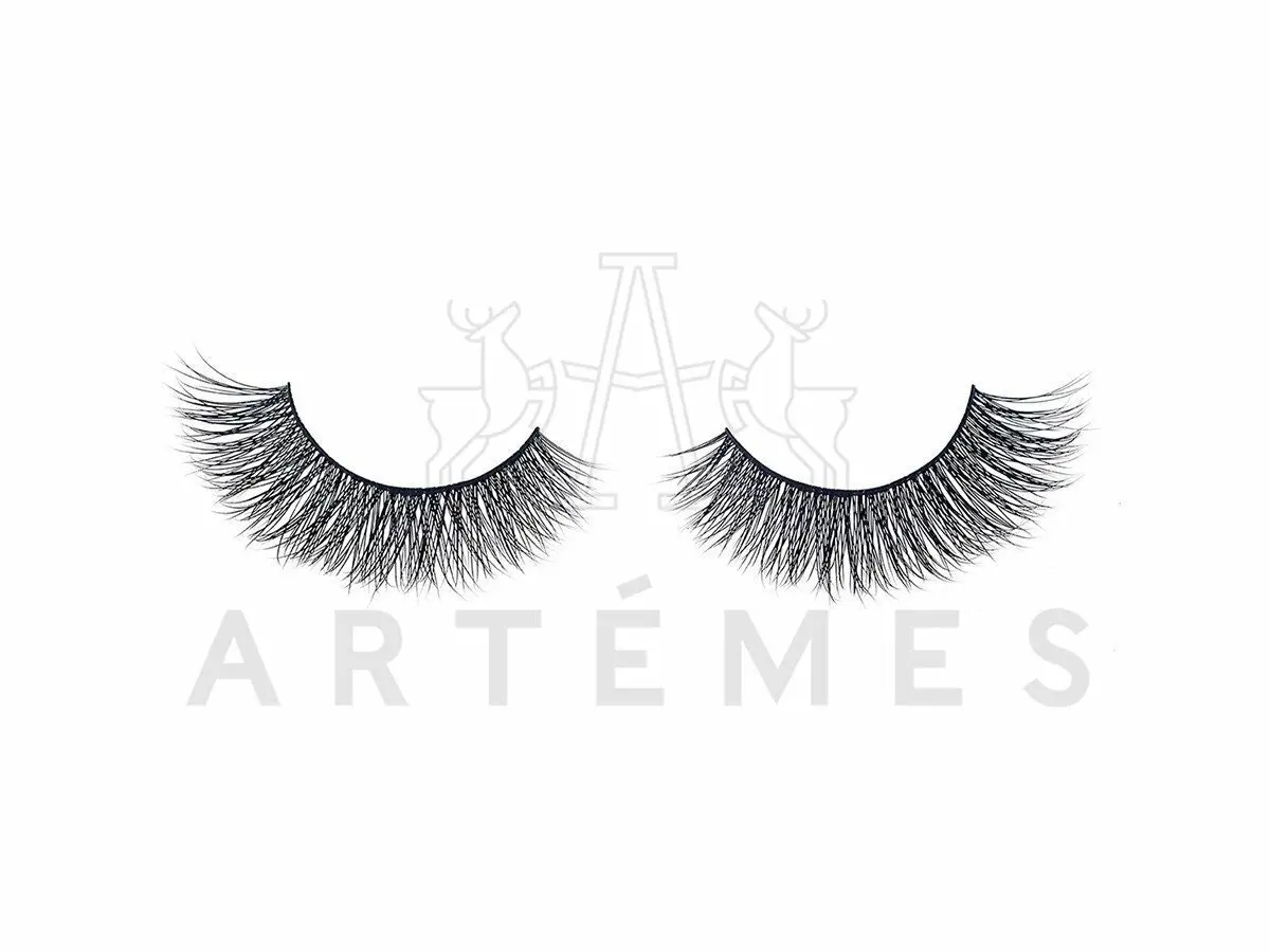 Artemes Eyelashes Mistaken Identity Medium Volume