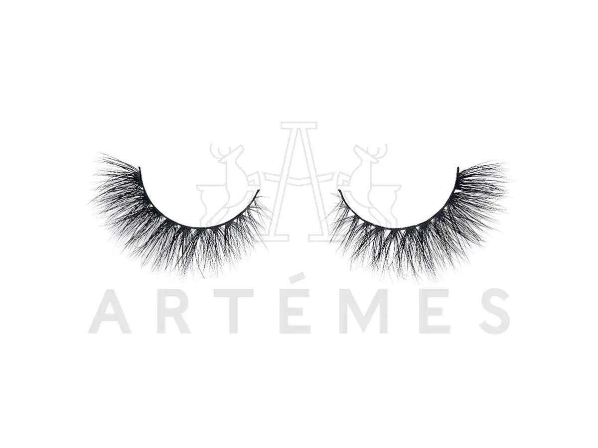 Artemes Lash Collection World's Apart Medium Volume