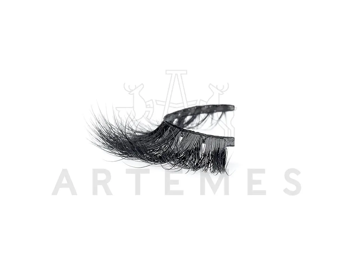 Artemes Lash Collection World's Apart Medium Volume