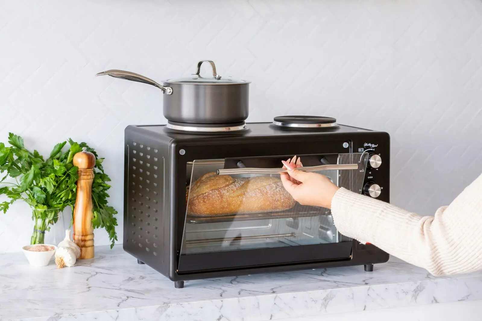 Portable Oven with Rotisserie Cooking, 34L Capacity, 2400W