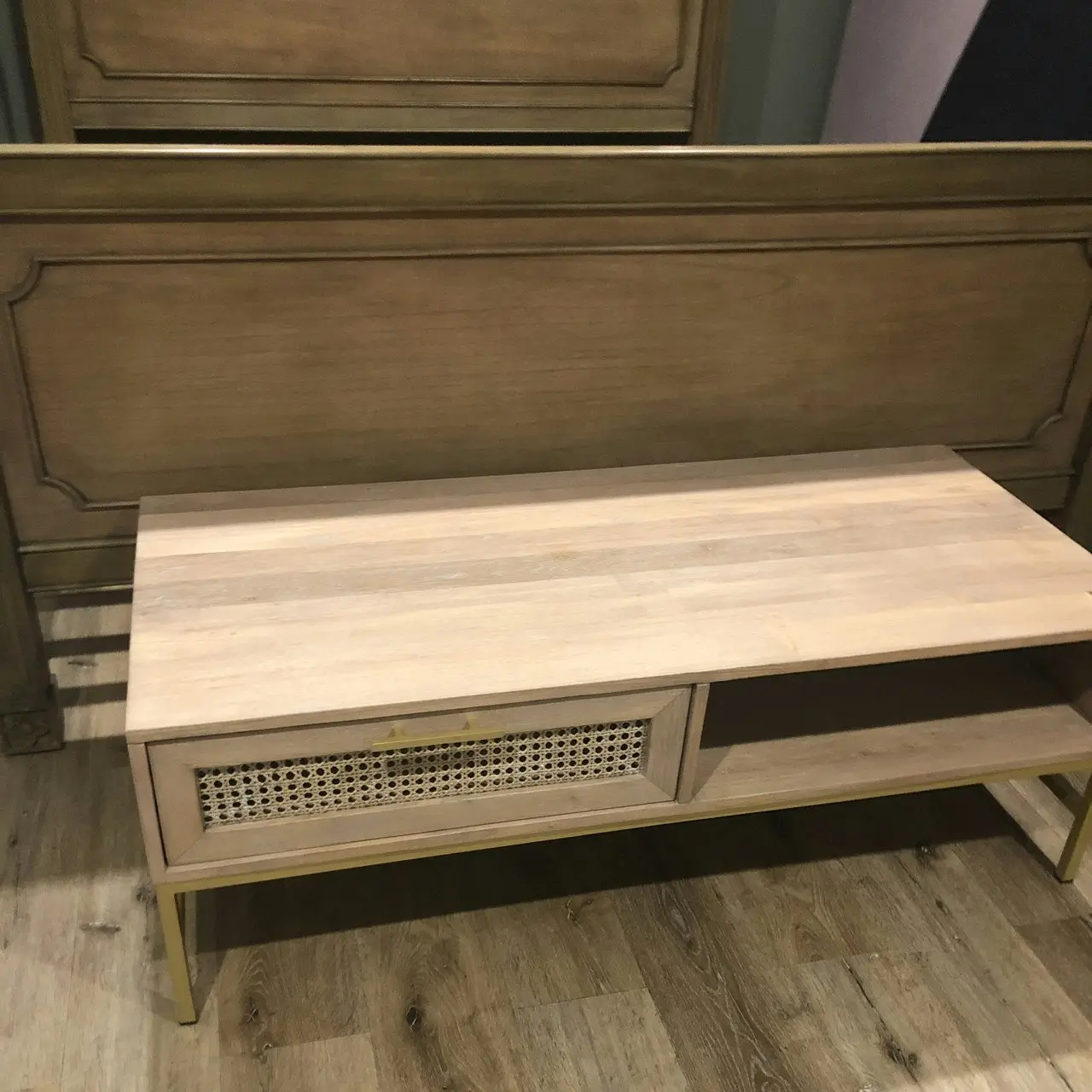 Winnipeg & Sons Aranga Timber & Rattan TV Unit