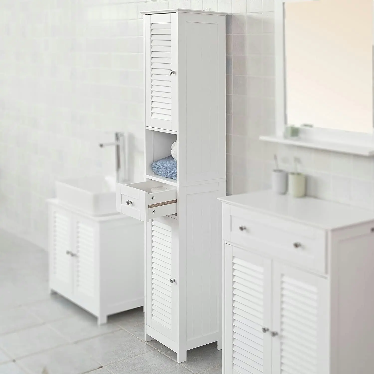 Freestanding Tall Bathroom Cabinet 170 x 32 x 30 cm (White)