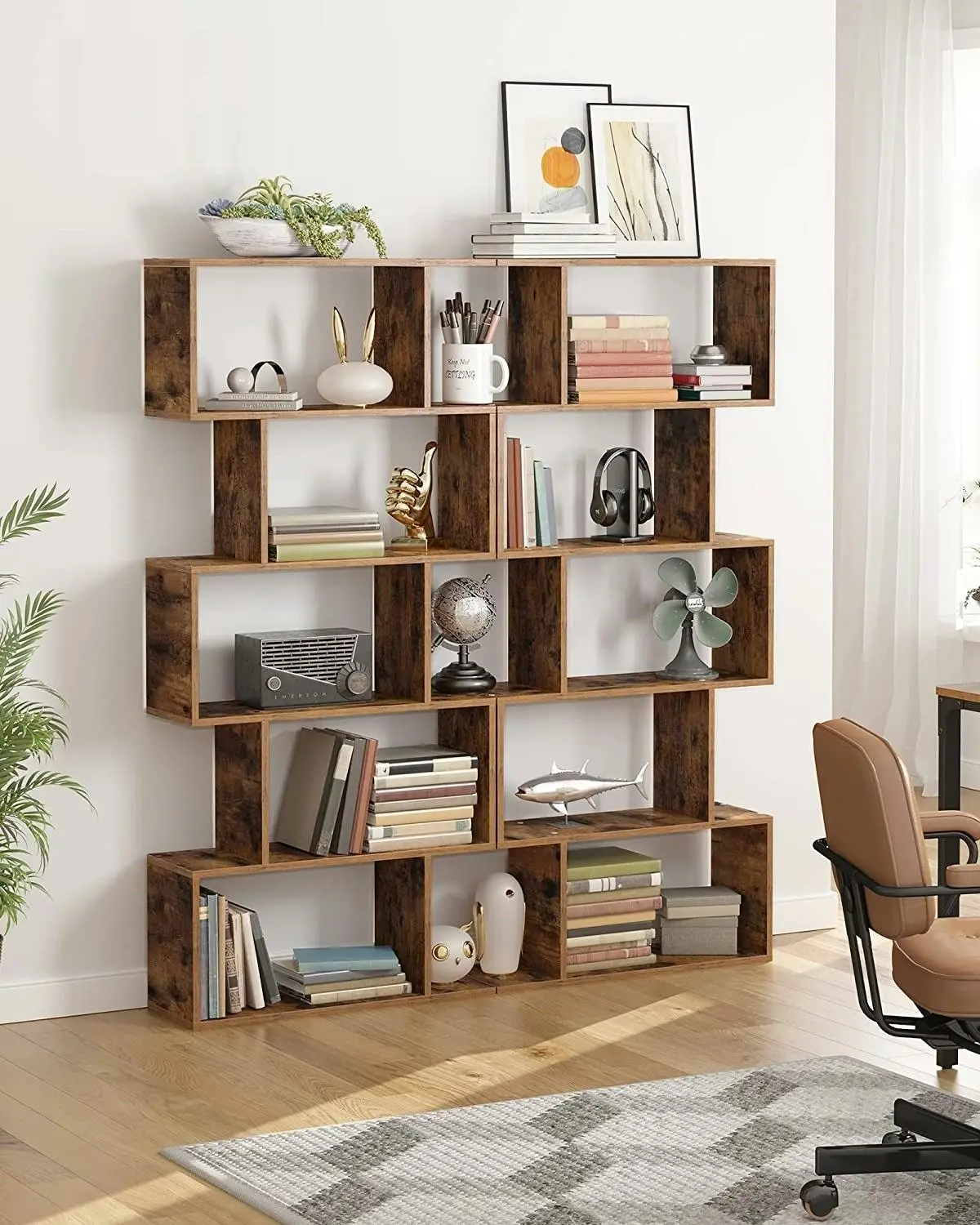 Rustic Brown 5-Tier Wooden Bookcase - Freestanding Display Shelf and Room Divider