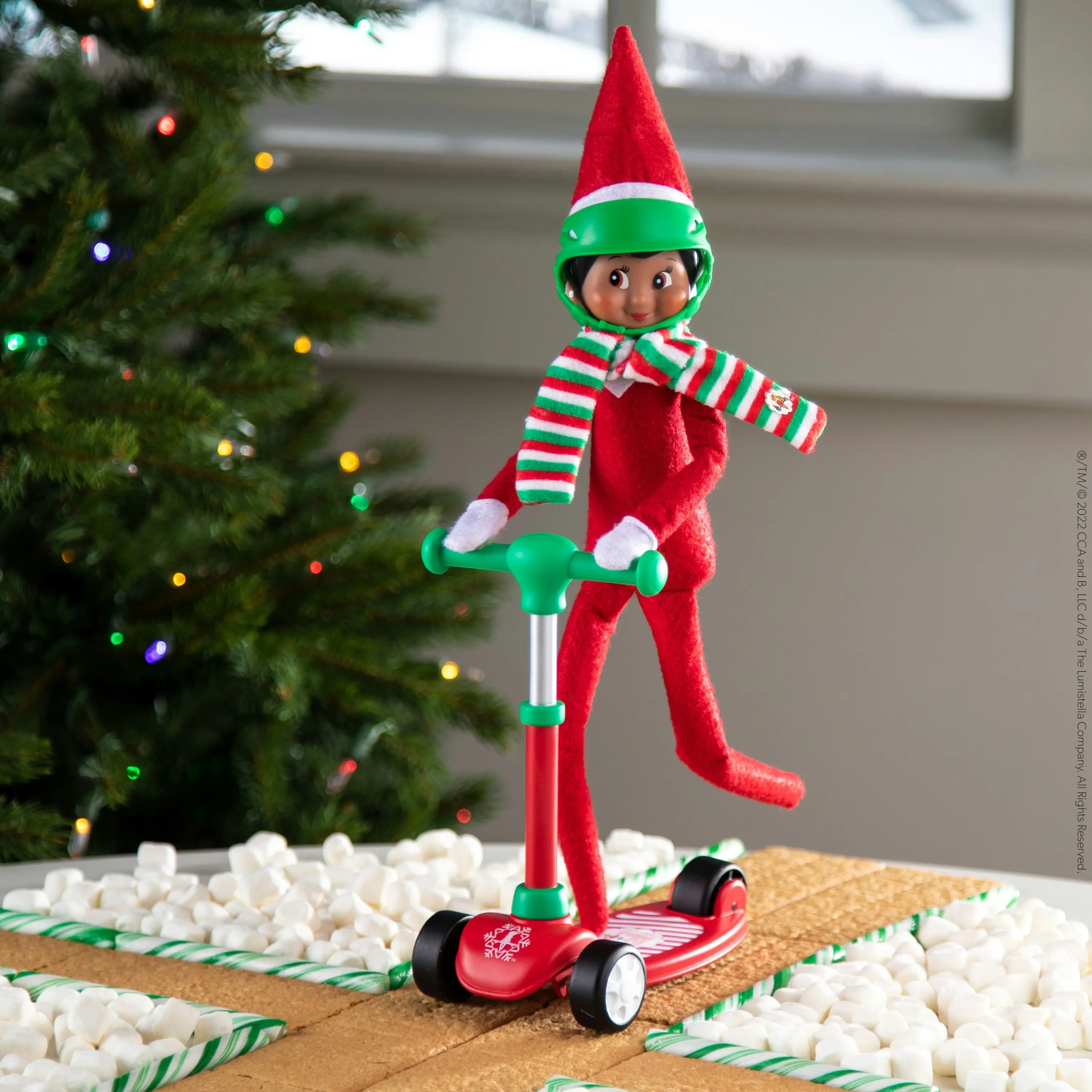 Scout Elves at Play Stand and Scoot