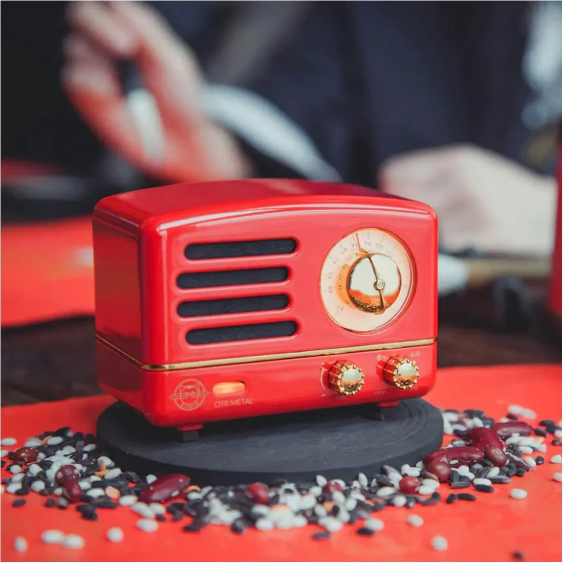 MUZEN OTR Metal Portable FM Radio Bluetooth Speaker - Red